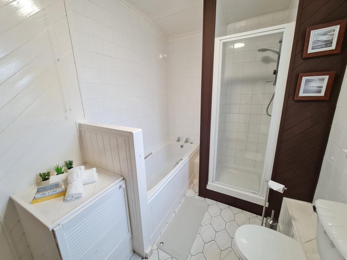 דירות ניוקאסל Large 3 Bed Flat, Free Parking מראה חיצוני תמונה