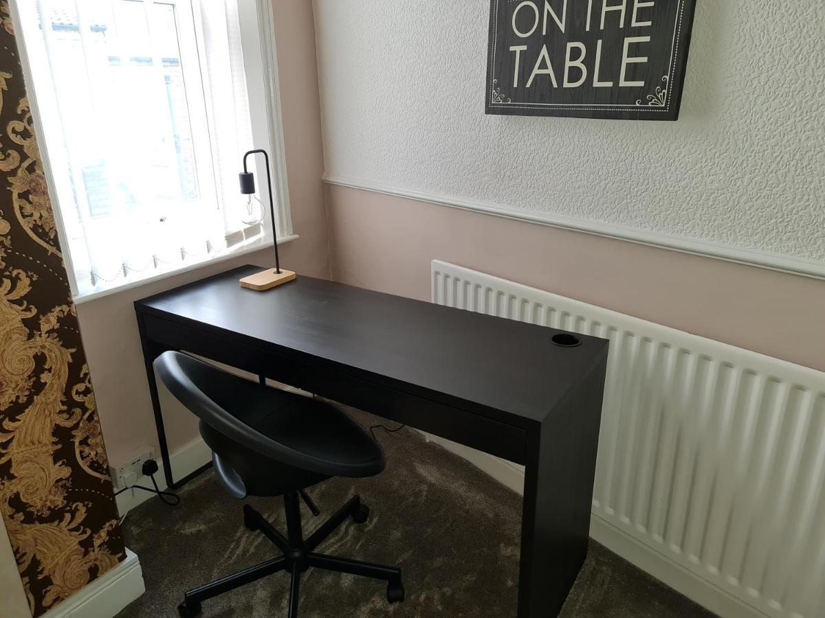 דירות ניוקאסל Large 3 Bed Flat, Free Parking מראה חיצוני תמונה